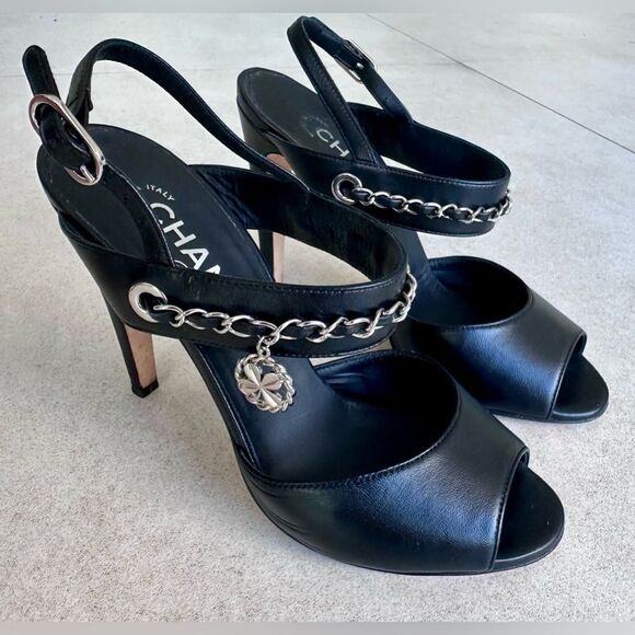 Chanel CC Charm Black Leather Chain Link Peep Toe Heel Sandals EU 37.5 US 6.5 7 - Picture 3 of 11